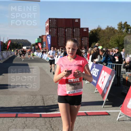 03.10.2025 - Köhlbrandbrückenlauf Jannik Wohlers http://msf.ph/oto/9126292 03.10.2025 13:21:49 Ziel 4064, 4067, 4139, 4519, 4843, 4979, 5329, 5345, 5894, 5895, 5901, 5981, 6532, 6662 meine-sportfotos.de