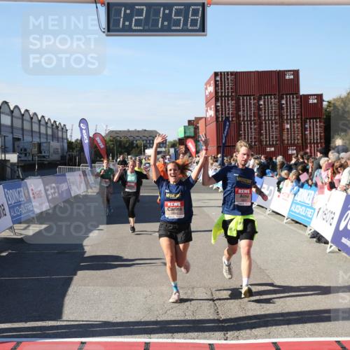 03.10.2025 - Köhlbrandbrückenlauf Jannik Wohlers http://msf.ph/oto/9126315 03.10.2025 13:21:59 Ziel 4291, 5776, 6005, 6237, 6332, 6532, 6684, 6687, 6729 meine-sportfotos.de