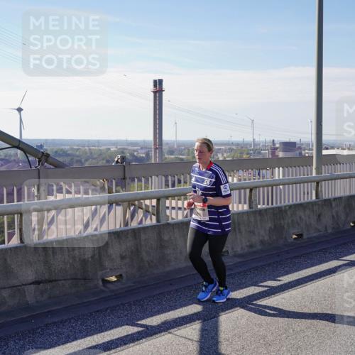 03.10.2025 - Köhlbrandbrückenlauf Michael Burmester http://msf.ph/oto/9126316 03.10.2025 13:12:18 Position 2  meine-sportfotos.de