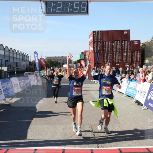 03.10.2025 - Köhlbrandbrückenlauf Jannik Wohlers http://msf.ph/oto/9126318 03.10.2025 13:21:59 Ziel 4291, 5776, 6005, 6237, 6332, 6532, 6684, 6687, 6729 meine-sportfotos.de