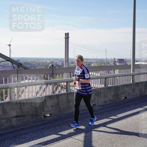 03.10.2025 - Köhlbrandbrückenlauf Michael Burmester http://msf.ph/oto/9126322 03.10.2025 13:12:18 Position 2  meine-sportfotos.de