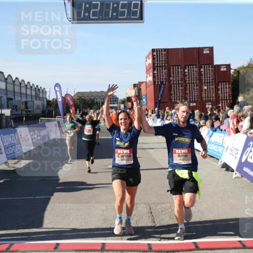 03.10.2025 - Köhlbrandbrückenlauf Jannik Wohlers http://msf.ph/oto/9126324 03.10.2025 13:21:59 Ziel 4291, 5776, 6005, 6237, 6332, 6532, 6684, 6687, 6729 meine-sportfotos.de
