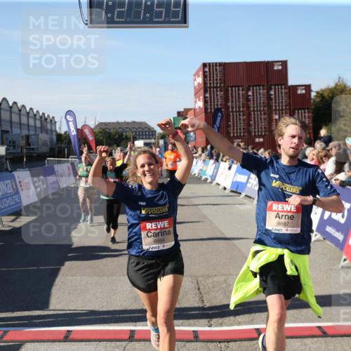 03.10.2025 - Köhlbrandbrückenlauf Jannik Wohlers http://msf.ph/oto/9126336 03.10.2025 13:22:00 Ziel 4291, 5776, 6005, 6237, 6332, 6532, 6684, 6687, 6729 meine-sportfotos.de