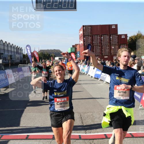 03.10.2025 - Köhlbrandbrückenlauf Jannik Wohlers http://msf.ph/oto/9126337 03.10.2025 13:22:00 Ziel 4291, 5776, 6005, 6237, 6332, 6532, 6684, 6687, 6729 meine-sportfotos.de