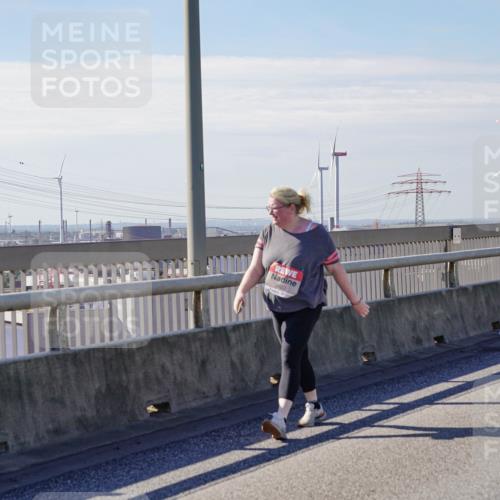 03.10.2025 - Köhlbrandbrückenlauf Michael Burmester http://msf.ph/oto/9126446 03.10.2025 13:13:01 Position 2  meine-sportfotos.de