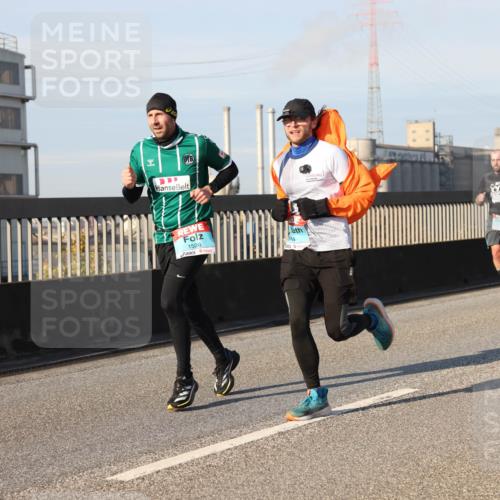 03.10.2025 - Köhlbrandbrückenlauf Lena Gebhardt http://msf.ph/oto/9126489 03.10.2025 09:46:26 Position 2 1526 meine-sportfotos.de