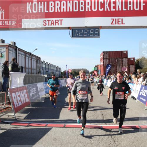 03.10.2025 - Köhlbrandbrückenlauf Jannik Wohlers http://msf.ph/oto/9126525 03.10.2025 13:22:52 Ziel 4602, 4603, 5046, 5189, 5924, 5925, 6027, 6107 meine-sportfotos.de