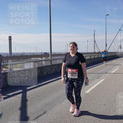03.10.2025 - Köhlbrandbrückenlauf Michael Burmester http://msf.ph/oto/9126532 03.10.2025 13:13:10 Position 2 5316 meine-sportfotos.de
