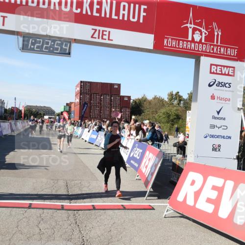 03.10.2025 - Köhlbrandbrückenlauf Jannik Wohlers http://msf.ph/oto/9126556 03.10.2025 13:22:55 Ziel 4602, 4603, 5046, 5189, 5812, 5924, 5925, 6027 meine-sportfotos.de