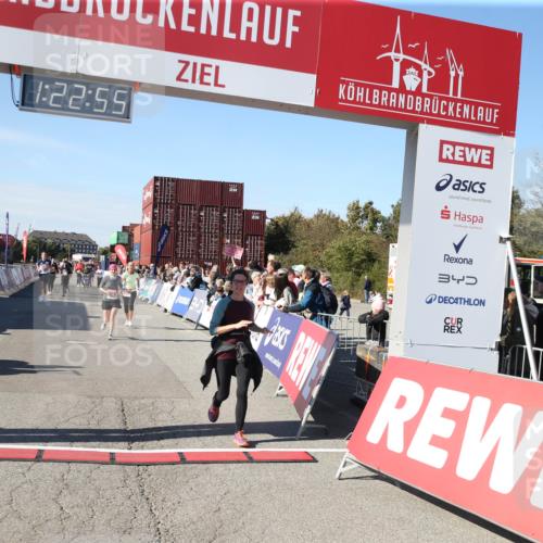 03.10.2025 - Köhlbrandbrückenlauf Jannik Wohlers http://msf.ph/oto/9126558 03.10.2025 13:22:55 Ziel 4602, 4603, 5046, 5189, 5812, 5924, 5925, 6027 meine-sportfotos.de