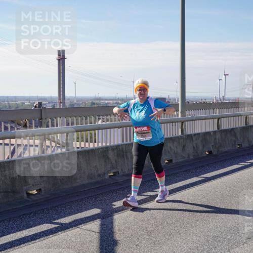 03.10.2025 - Köhlbrandbrückenlauf Michael Burmester http://msf.ph/oto/9126559 03.10.2025 13:13:16 Position 2 6549 meine-sportfotos.de