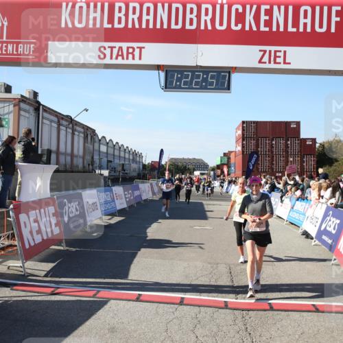 03.10.2025 - Köhlbrandbrückenlauf Jannik Wohlers http://msf.ph/oto/9126570 03.10.2025 13:22:58 Ziel 4350, 4602, 4603, 4964, 5046, 5189, 5812, 5924, 5925, 6027 meine-sportfotos.de