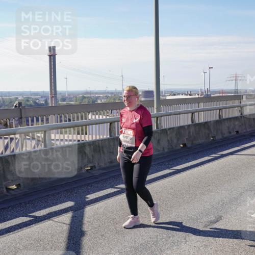 03.10.2025 - Köhlbrandbrückenlauf Michael Burmester http://msf.ph/oto/9126656 03.10.2025 13:13:36 Position 2 5323 meine-sportfotos.de