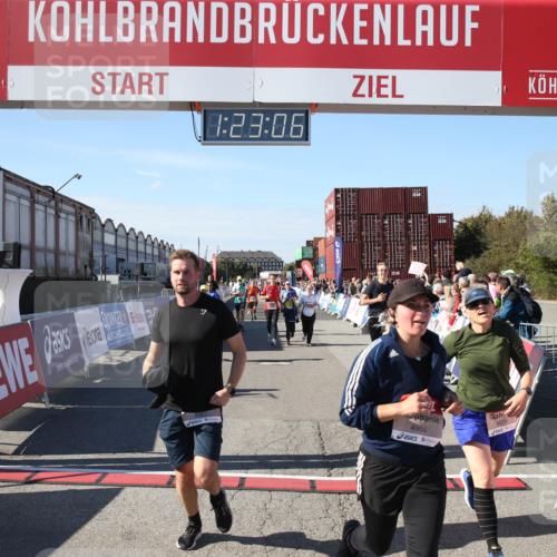 03.10.2025 - Köhlbrandbrückenlauf Jannik Wohlers http://msf.ph/oto/9126660 03.10.2025 13:23:06 Ziel 4350, 4904, 4905, 4964, 4987, 5076, 5189, 5573, 5712, 5716, 5812, 6027, 6070, 6071 meine-sportfotos.de