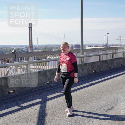 03.10.2025 - Köhlbrandbrückenlauf Michael Burmester http://msf.ph/oto/9126662 03.10.2025 13:13:37 Position 2 5323 meine-sportfotos.de