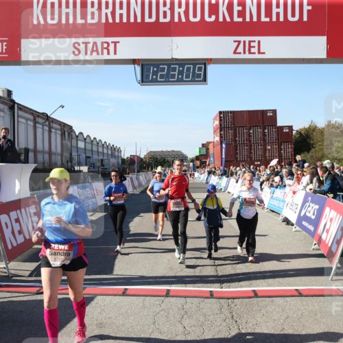 03.10.2025 - Köhlbrandbrückenlauf Jannik Wohlers http://msf.ph/oto/9126672 03.10.2025 13:23:10 Ziel 4339, 4350, 4553, 4904, 4905, 4964, 4987, 5076, 5573, 5712, 5716, 5812, 6070, 6071, 6652 meine-sportfotos.de