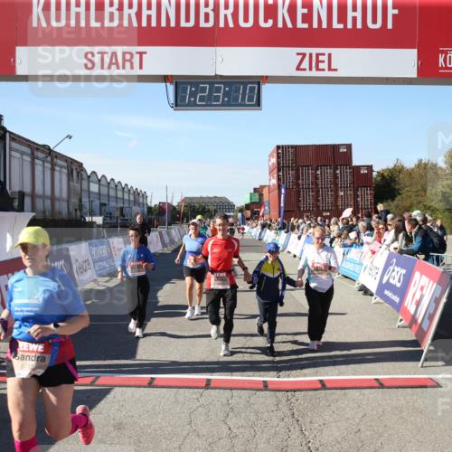 03.10.2025 - Köhlbrandbrückenlauf Jannik Wohlers http://msf.ph/oto/9126676 03.10.2025 13:23:10 Ziel 4339, 4350, 4553, 4904, 4905, 4964, 4987, 5076, 5573, 5712, 5716, 5812, 6070, 6071, 6652 meine-sportfotos.de