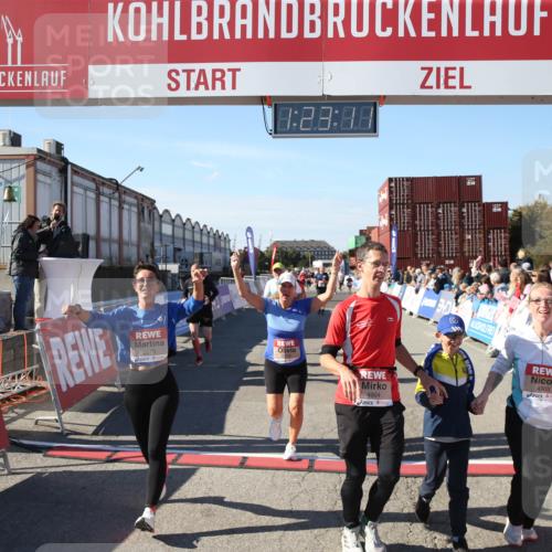 03.10.2025 - Köhlbrandbrückenlauf Jannik Wohlers http://msf.ph/oto/9126706 03.10.2025 13:23:11 Ziel 4339, 4350, 4553, 4904, 4905, 4964, 4987, 5076, 5573, 5712, 5716, 6070, 6071, 6652 meine-sportfotos.de