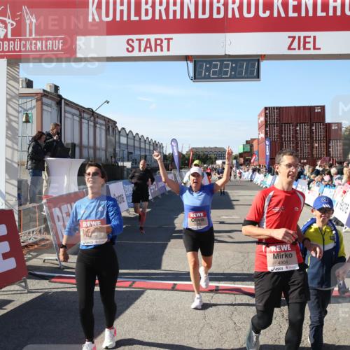 03.10.2025 - Köhlbrandbrückenlauf Jannik Wohlers http://msf.ph/oto/9126713 03.10.2025 13:23:12 Ziel 4339, 4350, 4553, 4904, 4905, 4964, 4987, 5076, 5573, 5712, 5716, 6070, 6071, 6652, 6653 meine-sportfotos.de