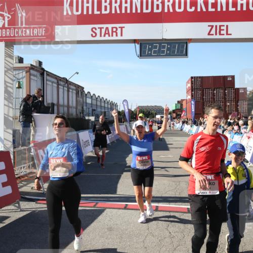 03.10.2025 - Köhlbrandbrückenlauf Jannik Wohlers http://msf.ph/oto/9126715 03.10.2025 13:23:12 Ziel 4339, 4350, 4553, 4904, 4905, 4964, 4987, 5076, 5573, 5712, 5716, 6070, 6071, 6652, 6653 meine-sportfotos.de