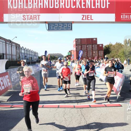 03.10.2025 - Köhlbrandbrückenlauf Jannik Wohlers http://msf.ph/oto/9126733 03.10.2025 13:23:30 Ziel 4450, 4477, 4719, 4752, 4887, 4892, 4911, 5003, 5114, 5653, 6291, 6337, 6338, 6378, 6618, 6619 meine-sportfotos.de