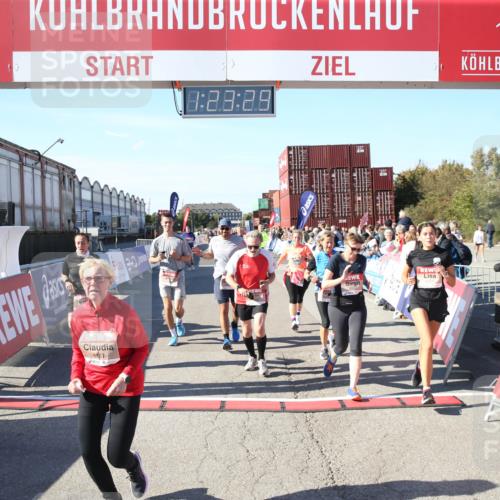 03.10.2025 - Köhlbrandbrückenlauf Jannik Wohlers http://msf.ph/oto/9126736 03.10.2025 13:23:30 Ziel 4450, 4477, 4719, 4752, 4887, 4892, 4911, 5003, 5114, 5653, 6291, 6337, 6338, 6378, 6618, 6619 meine-sportfotos.de