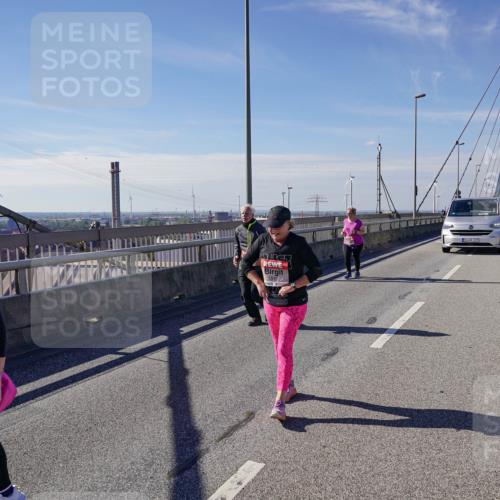 03.10.2025 - Köhlbrandbrückenlauf Michael Burmester http://msf.ph/oto/9126749 03.10.2025 13:13:44 Position 2 5603 meine-sportfotos.de