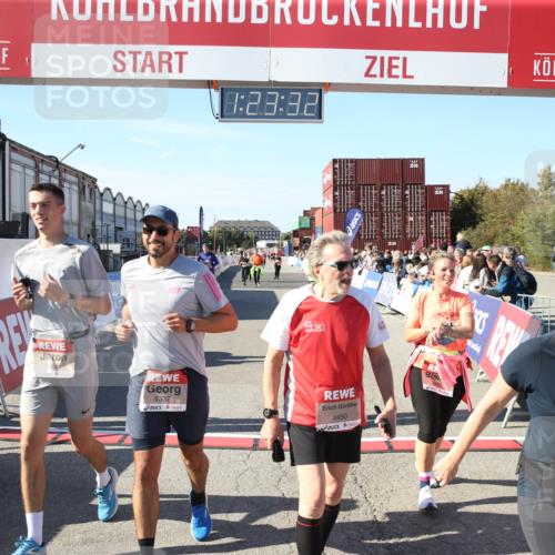 03.10.2025 - Köhlbrandbrückenlauf Jannik Wohlers http://msf.ph/oto/9126750 03.10.2025 13:23:32 Ziel 4450, 4477, 4719, 4752, 4887, 4892, 5003, 5114, 5653, 6291, 6337, 6338, 6378 meine-sportfotos.de