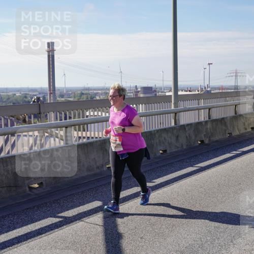 03.10.2025 - Köhlbrandbrückenlauf Michael Burmester http://msf.ph/oto/9126790 03.10.2025 13:13:47 Position 2  meine-sportfotos.de