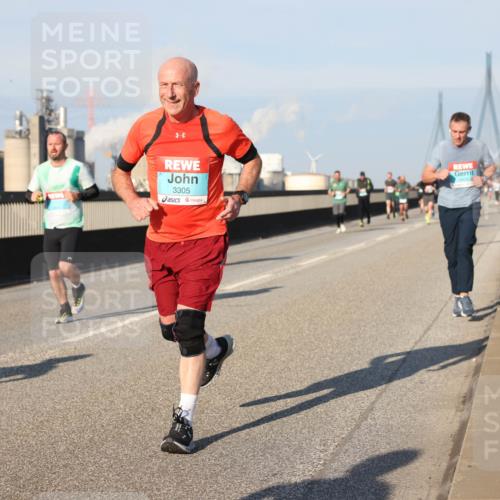 03.10.2025 - Köhlbrandbrückenlauf Lena Gebhardt http://msf.ph/oto/9126878 03.10.2025 09:46:42 Position 2 3305 meine-sportfotos.de