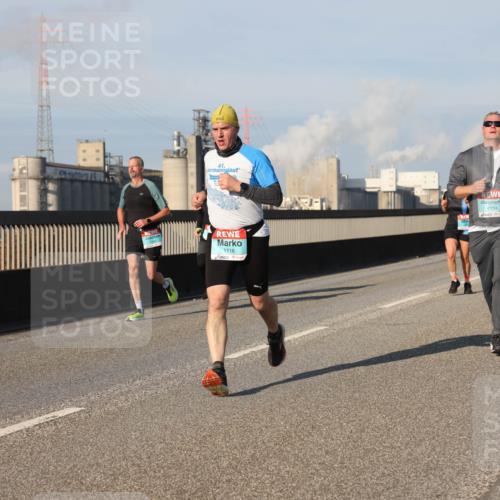 03.10.2025 - Köhlbrandbrückenlauf Lena Gebhardt http://msf.ph/oto/9127382 03.10.2025 09:47:11 Position 2 41, 1116, 1334 meine-sportfotos.de