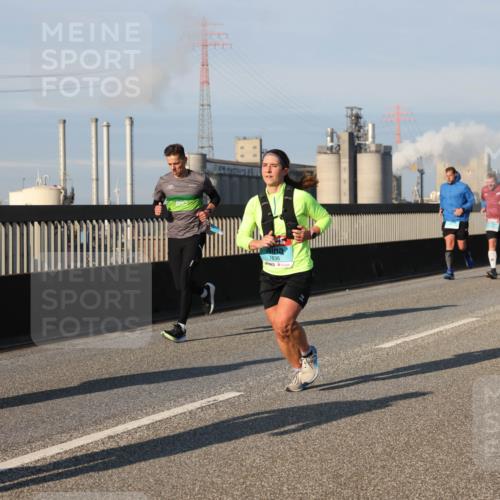 03.10.2025 - Köhlbrandbrückenlauf Lena Gebhardt http://msf.ph/oto/9127610 03.10.2025 09:47:29 Position 2 1836, 1353 meine-sportfotos.de
