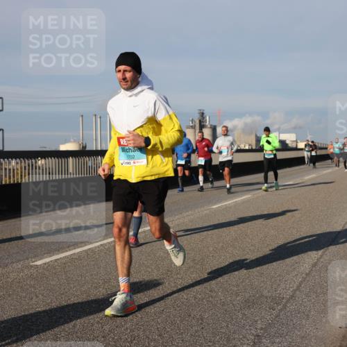 03.10.2025 - Köhlbrandbrückenlauf Lena Gebhardt http://msf.ph/oto/9127641 03.10.2025 09:47:31 Position 2 1702 meine-sportfotos.de