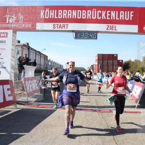 03.10.2025 - Köhlbrandbrückenlauf Jannik Wohlers http://msf.ph/oto/9127648 03.10.2025 13:30:41 Ziel 4355, 4840, 4841, 4937, 5289, 5346, 5391, 6170, 6223, 6347 meine-sportfotos.de