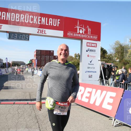 03.10.2025 - Köhlbrandbrückenlauf Jannik Wohlers http://msf.ph/oto/9127686 03.10.2025 13:31:09 Ziel 4800, 5185, 5206, 5349, 5362, 5772, 5773, 6375 meine-sportfotos.de