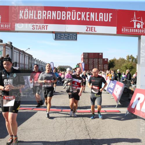 03.10.2025 - Köhlbrandbrückenlauf Jannik Wohlers http://msf.ph/oto/9127696 03.10.2025 13:32:07 Ziel 4443, 4985, 5155, 5238, 5246, 5247, 5248, 5921, 5922, 5923, 6076, 6126, 6146, 6460 meine-sportfotos.de