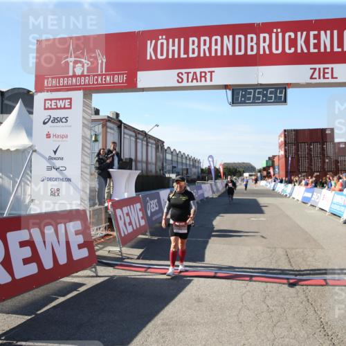 03.10.2025 - Köhlbrandbrückenlauf Jannik Wohlers http://msf.ph/oto/9127788 03.10.2025 13:35:54 Ziel 4972, 6292 meine-sportfotos.de