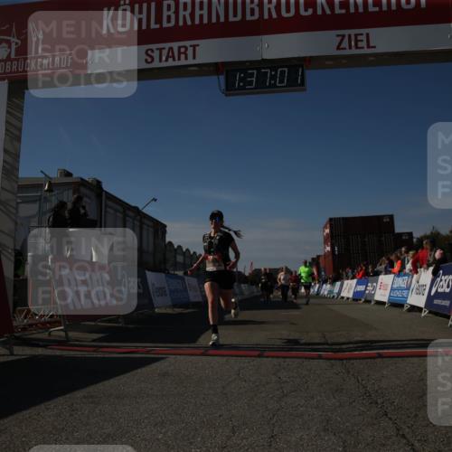 03.10.2025 - Köhlbrandbrückenlauf Jannik Wohlers http://msf.ph/oto/9127833 03.10.2025 13:37:01 Ziel 5287, 5313, 5507, 5592, 5808, 6104 meine-sportfotos.de