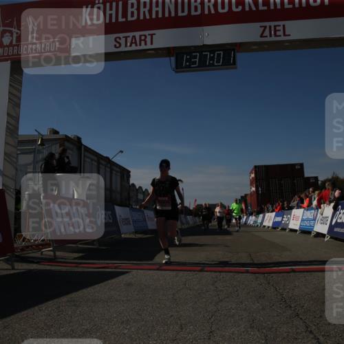 03.10.2025 - Köhlbrandbrückenlauf Jannik Wohlers http://msf.ph/oto/9127835 03.10.2025 13:37:01 Ziel 5287, 5313, 5507, 5592, 5808, 6104 meine-sportfotos.de