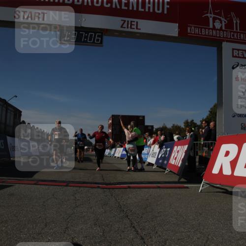 03.10.2025 - Köhlbrandbrückenlauf Jannik Wohlers http://msf.ph/oto/9127865 03.10.2025 13:37:07 Ziel 5262, 5303, 5466, 5507, 5592, 6104, 6380, 6381, 6521 meine-sportfotos.de