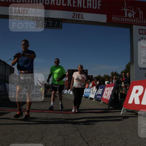 03.10.2025 - Köhlbrandbrückenlauf Jannik Wohlers http://msf.ph/oto/9127923 03.10.2025 13:37:11 Ziel 5143, 5262, 5303, 5466, 5507, 5576, 5592, 6104, 6380, 6381, 6521 meine-sportfotos.de