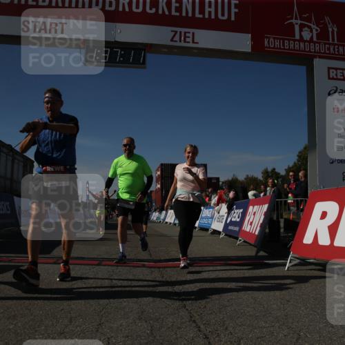 03.10.2025 - Köhlbrandbrückenlauf Jannik Wohlers http://msf.ph/oto/9127924 03.10.2025 13:37:11 Ziel 5143, 5262, 5303, 5466, 5507, 5576, 5592, 6104, 6380, 6381, 6521 meine-sportfotos.de