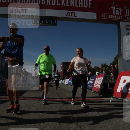 03.10.2025 - Köhlbrandbrückenlauf Jannik Wohlers http://msf.ph/oto/9127935 03.10.2025 13:37:12 Ziel 5143, 5262, 5303, 5466, 5507, 5576, 6104, 6380, 6381, 6521 meine-sportfotos.de
