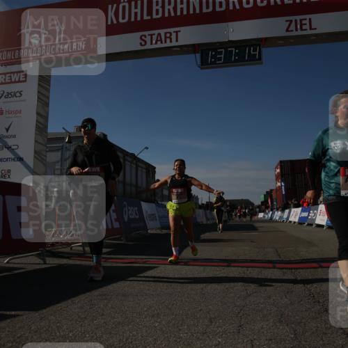 03.10.2025 - Köhlbrandbrückenlauf Jannik Wohlers http://msf.ph/oto/9127965 03.10.2025 13:37:15 Ziel 5143, 5262, 5303, 5466, 5507, 5576, 6104, 6380, 6381, 6521 meine-sportfotos.de