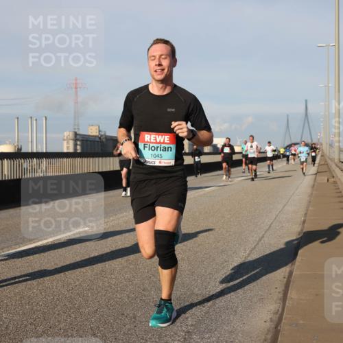 03.10.2025 - Köhlbrandbrückenlauf Lena Gebhardt http://msf.ph/oto/9128006 03.10.2025 09:47:52 Position 2 1864, 1045 meine-sportfotos.de