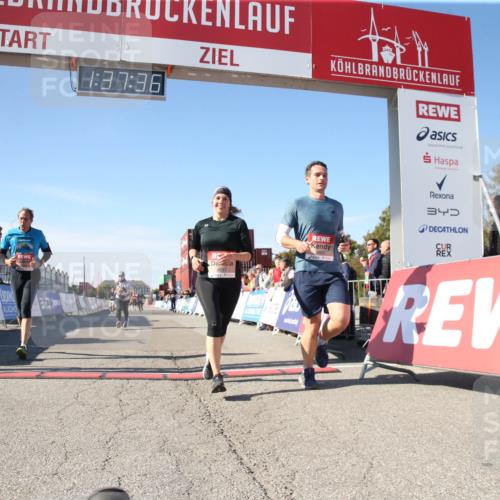 03.10.2025 - Köhlbrandbrückenlauf Jannik Wohlers http://msf.ph/oto/9128007 03.10.2025 13:37:37 Ziel 4611, 4863, 5201, 5384, 5550, 5551, 5756, 6133, 6402 meine-sportfotos.de