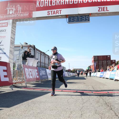03.10.2025 - Köhlbrandbrückenlauf Jannik Wohlers http://msf.ph/oto/9128019 03.10.2025 13:37:40 Ziel 4611, 4863, 5201, 5384, 5550, 5551, 5756, 6133, 6402 meine-sportfotos.de