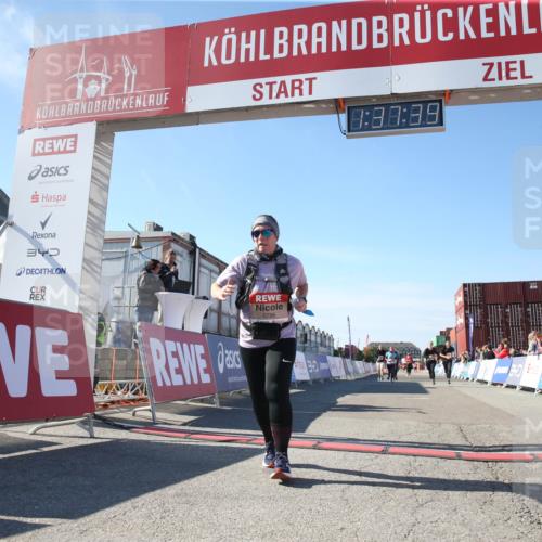 03.10.2025 - Köhlbrandbrückenlauf Jannik Wohlers http://msf.ph/oto/9128023 03.10.2025 13:37:40 Ziel 4611, 4863, 5201, 5384, 5550, 5551, 5756, 6133, 6402 meine-sportfotos.de