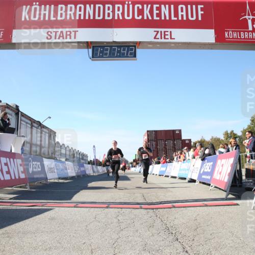 03.10.2025 - Köhlbrandbrückenlauf Jannik Wohlers http://msf.ph/oto/9128031 03.10.2025 13:37:42 Ziel 4611, 4863, 5201, 5384, 5550, 5551, 5756, 6295, 6402 meine-sportfotos.de