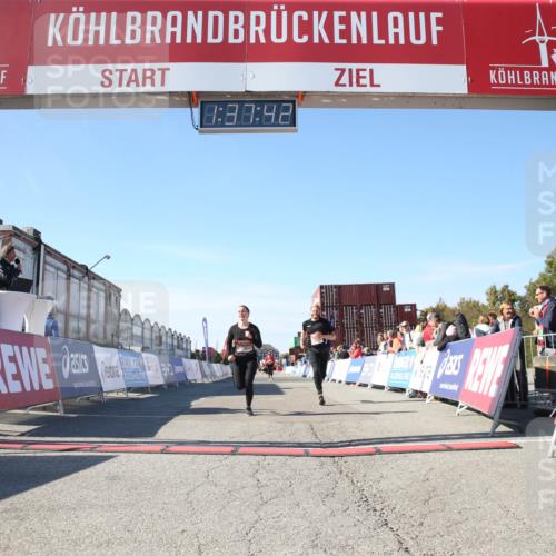 03.10.2025 - Köhlbrandbrückenlauf Jannik Wohlers http://msf.ph/oto/9128033 03.10.2025 13:37:42 Ziel 4611, 4863, 5201, 5384, 5550, 5551, 5756, 6295, 6402 meine-sportfotos.de